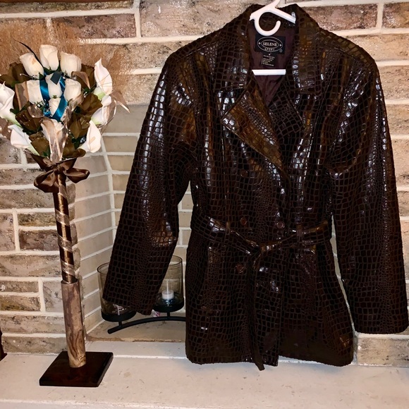 Selene Sport Jackets & Blazers - 🔸Brown belted textured jacket
